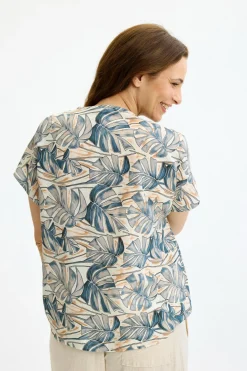 Amalie - Bluse med guldknap