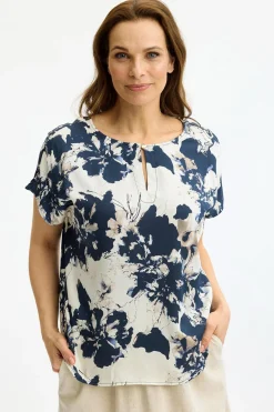 Aya - Bluse med syningsdetaljer