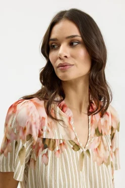 Clear - Kortærmet bluse med striber og blomster
