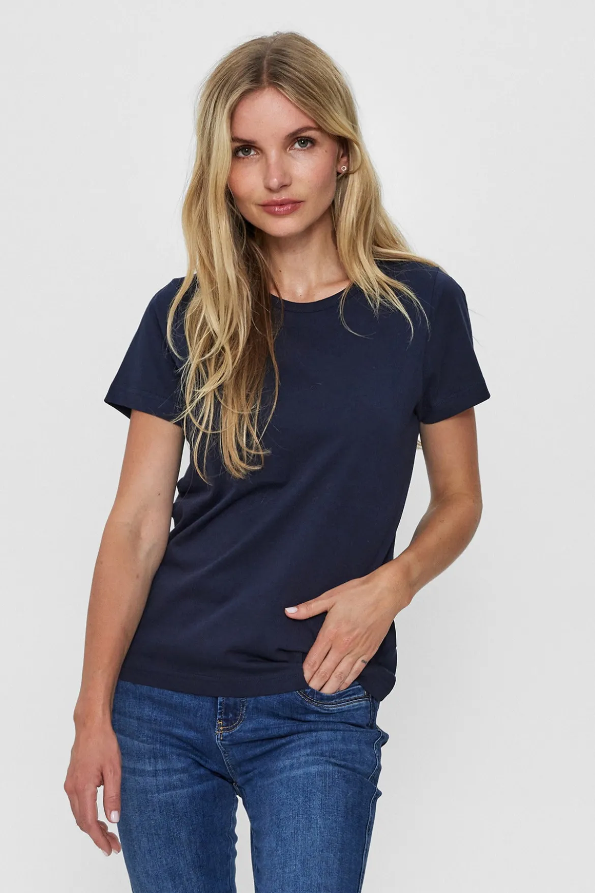 Dea - Basis kortærmet t-shirt med rund hals