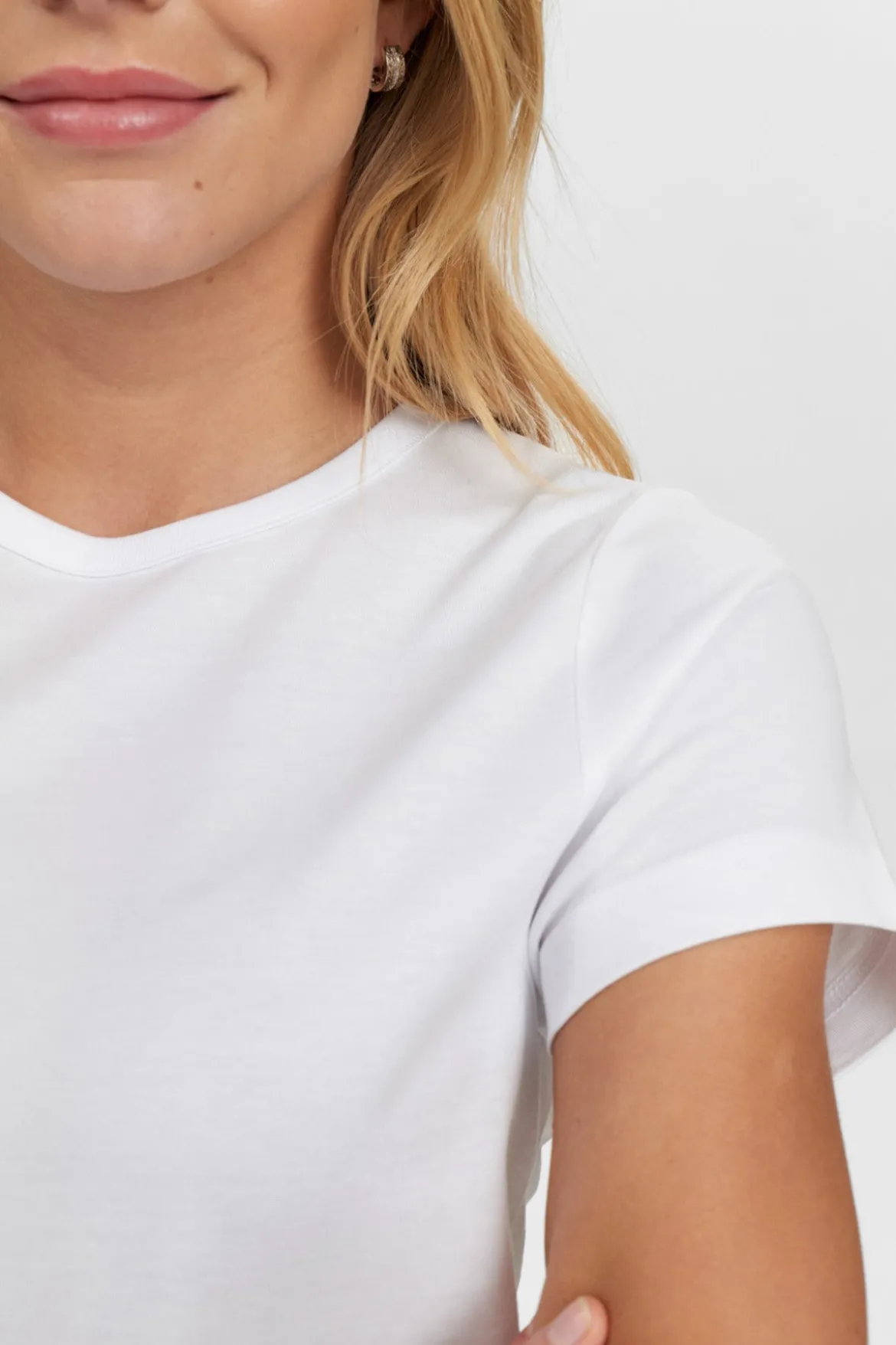 Dea - Basis kortærmet t-shirt med rund hals
