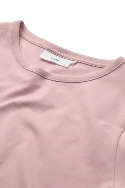 Dea - Kortærmet T-shirt med rund hals