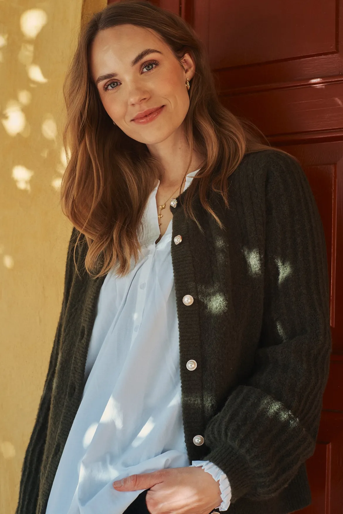 Fina - Strikket cardigan med struktur og knapper