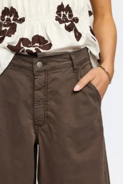 FRIDA - Lange shorts med vide ben