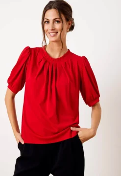 Grazia - Bluse med korte ærmer og rynkedetalje ved halsen