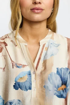 IRIS - Blomster bluse med trekvartærmer
