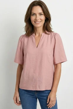 Isa - Bluse med rynkedetaljer ved skuldrene