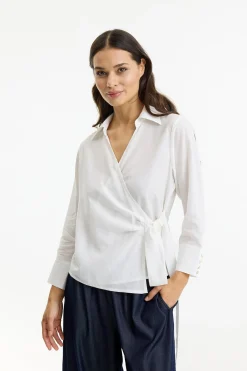 Karla - Wrapbluse med guldknapper