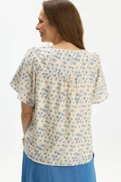 Kid - Blomstret bluse med flotte ærmer