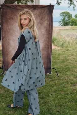 Liana - Vide bukser med bindebånd og blomsterprint