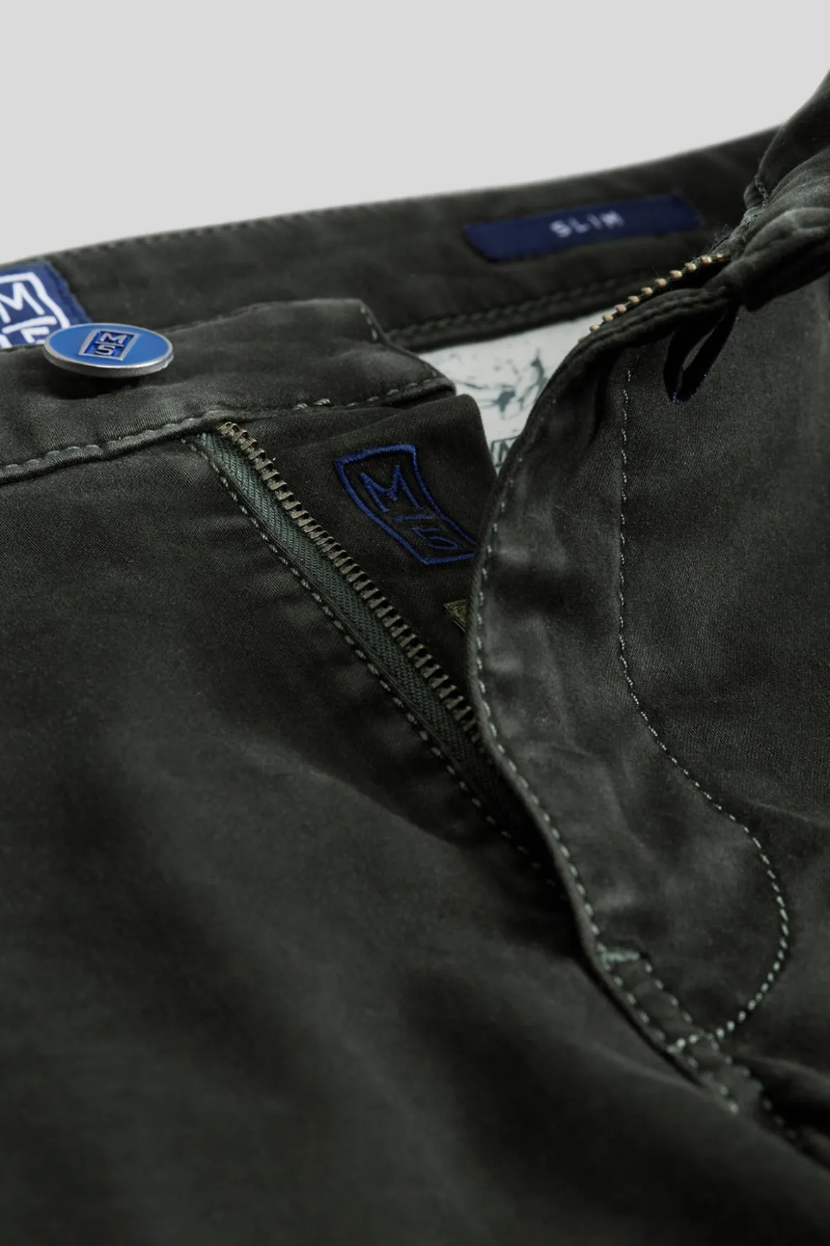M5 Slim five pocket