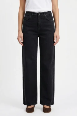 Mynthe - Strækbare denim jeans med brede ben