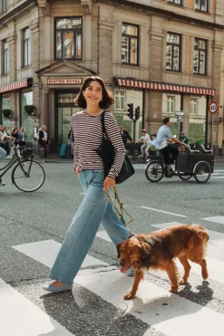 Mynthe - Strækbare denim jeans med brede ben