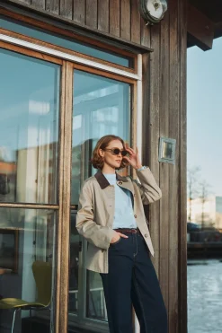 Mynthe - Strækbare denim jeans med brede ben