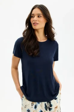 Nina - t-shirt i blød kvalitet