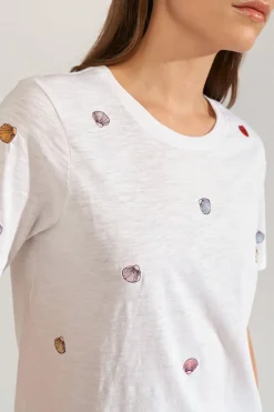 NUSHELLPA - T-shirt med broderede muslingedetaljer