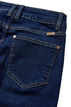 Nynne - Strækbare jeans med lige ben