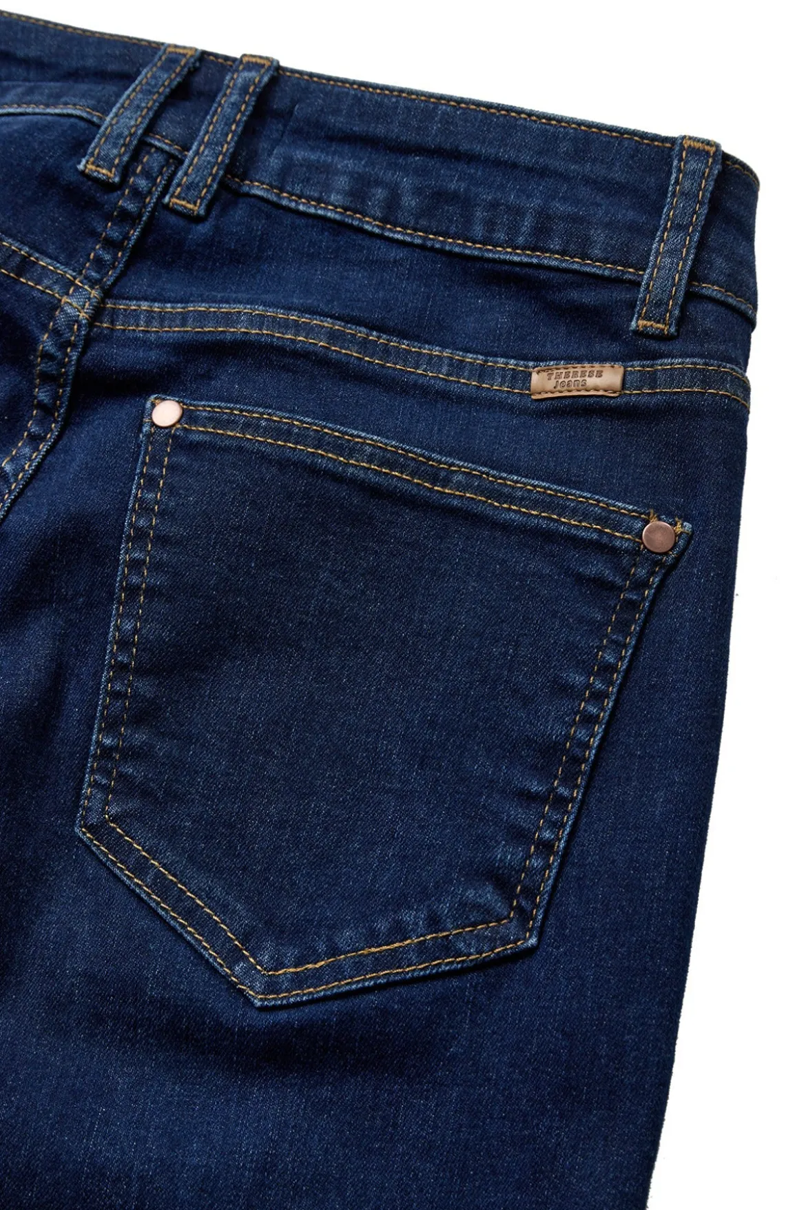 Nynne - Strækbare jeans med lige ben