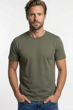 Sam - Basic T-shirt i tætstrikket kvalitet