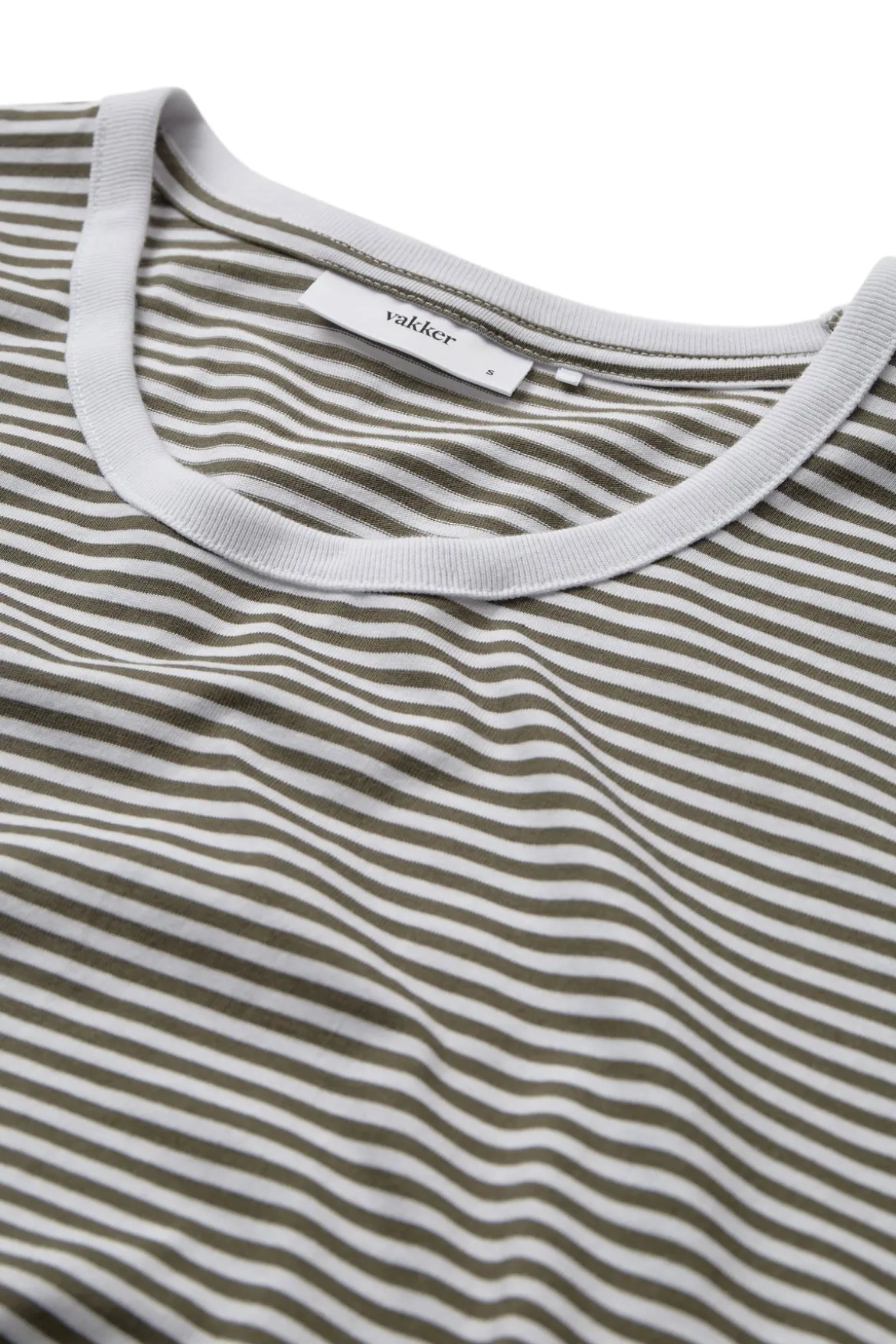 Sol - Stribet T-shirt med korte ærmer