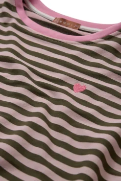 Stribet sweatshirt med hjerte på brystet