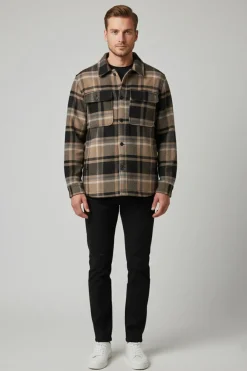 Ternet overshirt med brystlommer i kraftigt materiale