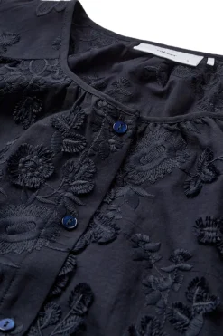 Via - Bluse med broderi og trekvartærmer